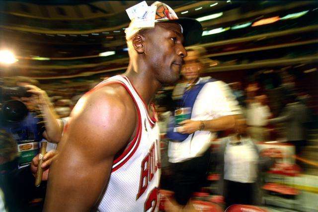 张帆10记三分创个人新高 闵鹿蕾：大家不敢赢