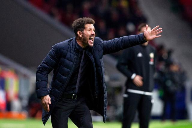 李添荣30分上海不敌首钢遭5连败 曾凡博10分